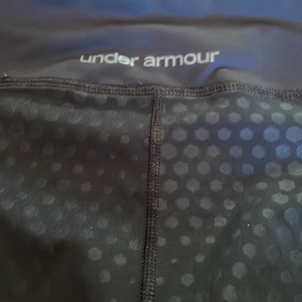 Under Armour Capris - image 3